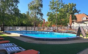Matyas Kiraly Gyogy- Es Wellness Hotel
